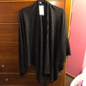 Never worn black shawl!